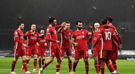 帕尔默大四喜！切尔西4-3读秒绝杀曼联，创英超最戏剧性比赛